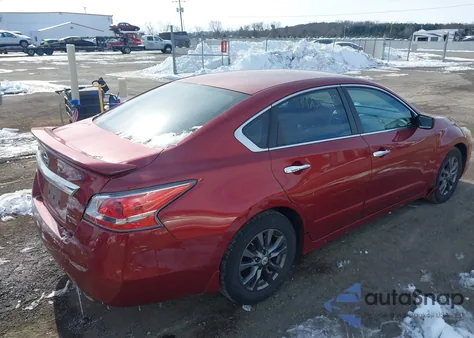 2015 Nissan Altima 2.5 S из США, поврежденный, VIN 1N4AL3AP9FN408524